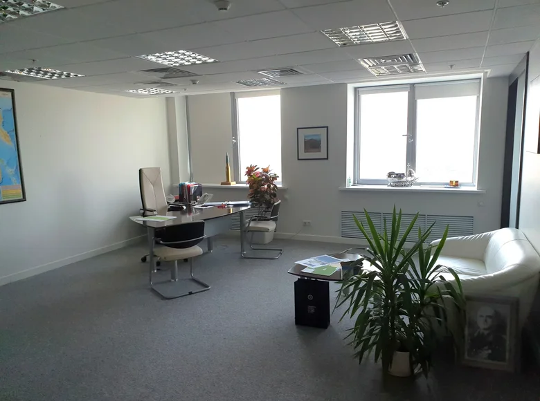 Office 1 010 m² in Moscow, Russia