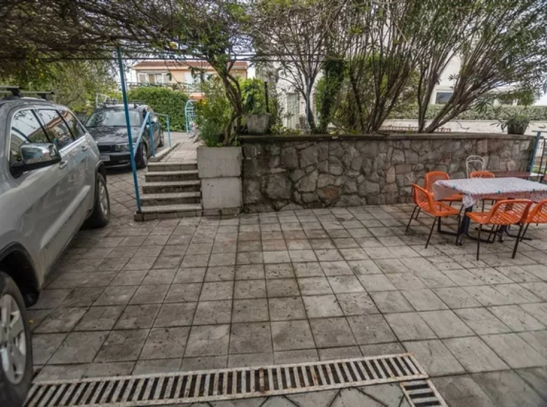 Casa 6 habitaciones 276 m² Tivat, Montenegro
