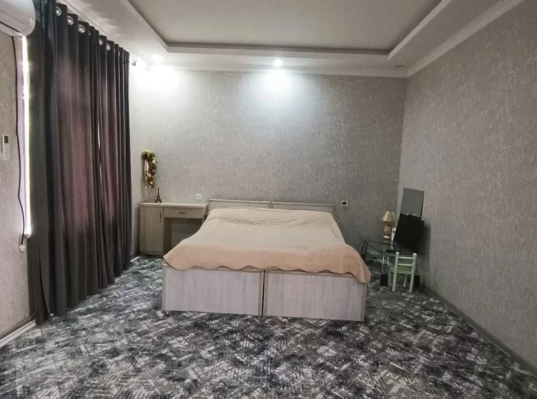 Дом 4 комнаты 400 м² Мирзо-Улугбекский район, Узбекистан