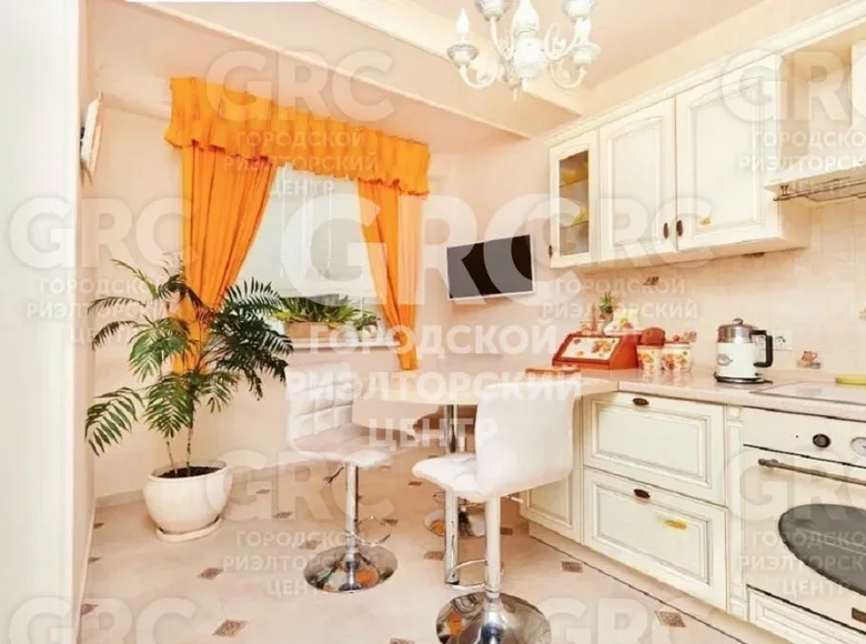 Mieszkanie 4 pokoi 96 m² Resort Town of Sochi municipal formation, Rosja
