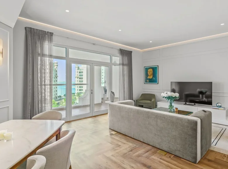 Квартира 2 спальни 147 м² Дубай, ОАЭ