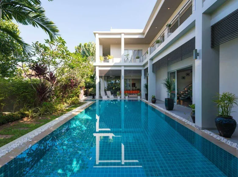 Villa de 4 dormitorios 492 m² Phuket, Tailandia