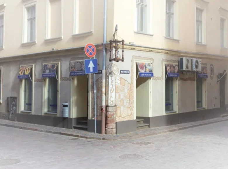 Shop 274 m² in Riga, Latvia