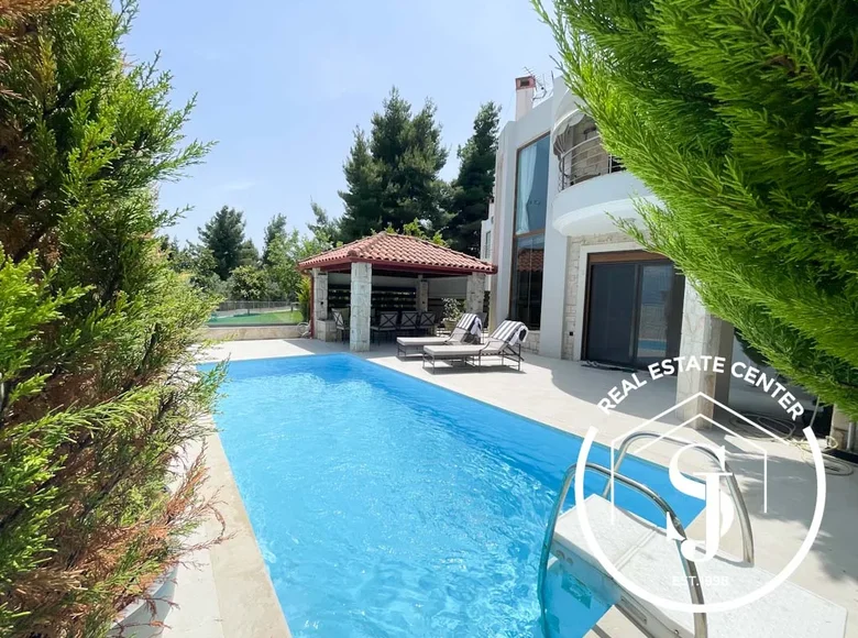 Villa de 4 dormitorios  Kriopigi, Grecia