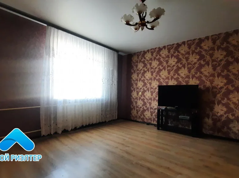 Квартира 3 комнаты 62 м² Калинковичи, Беларусь