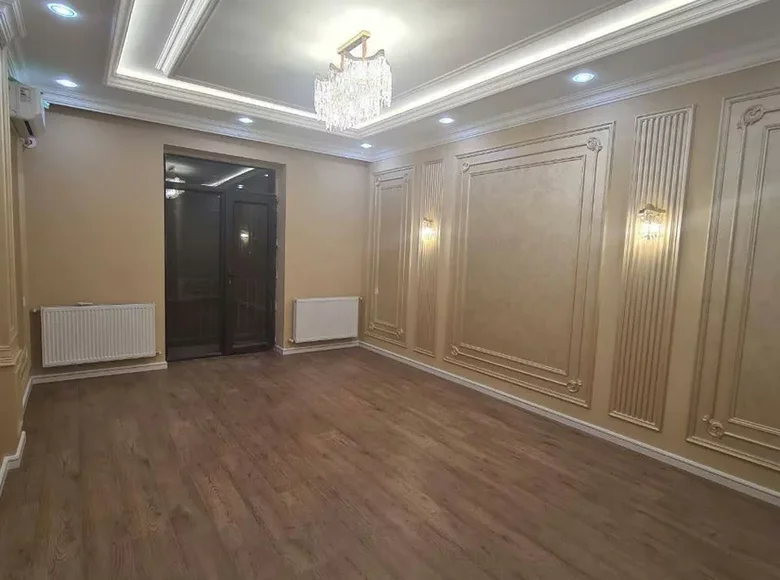 Квартира 2 комнаты 83 м² Ташкент, Узбекистан