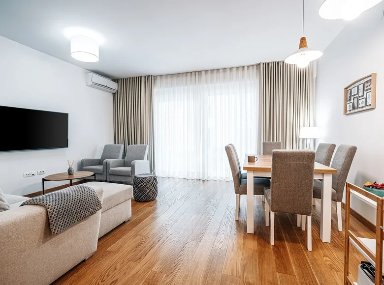 Mieszkanie 2 pokoi 72 m² Rafailovici, Czarnogóra