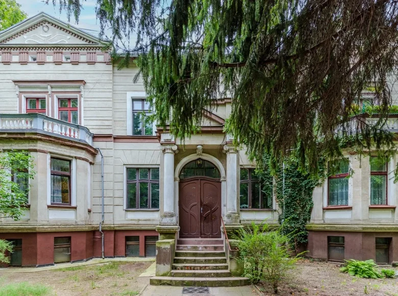 Mieszkanie 3 pokoi 88 m² Wrocław, Polska