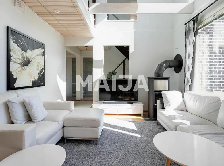 Apartamento 6 habitaciones 126 m² Helsinki sub-region, Finlandia