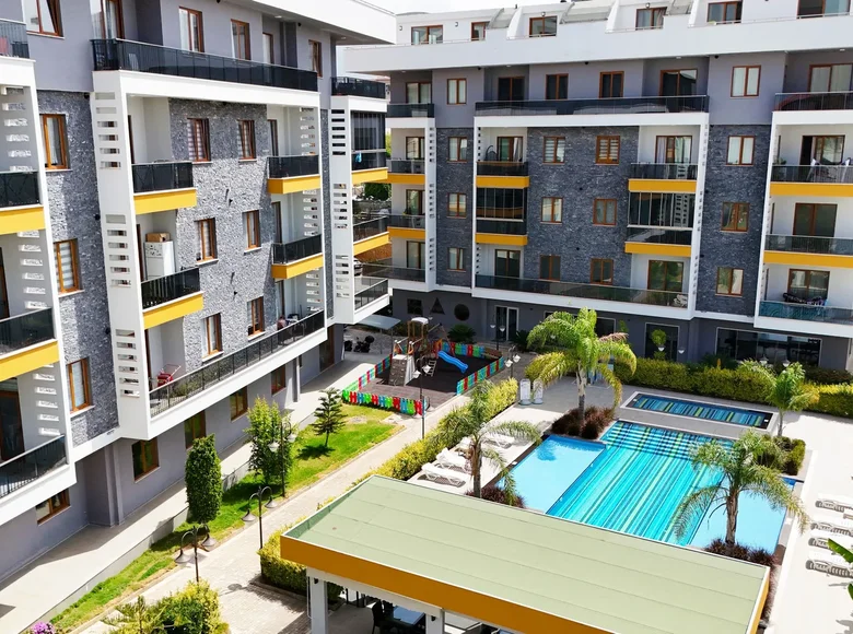 Apartamento 4 habitaciones  Oba, Turquía