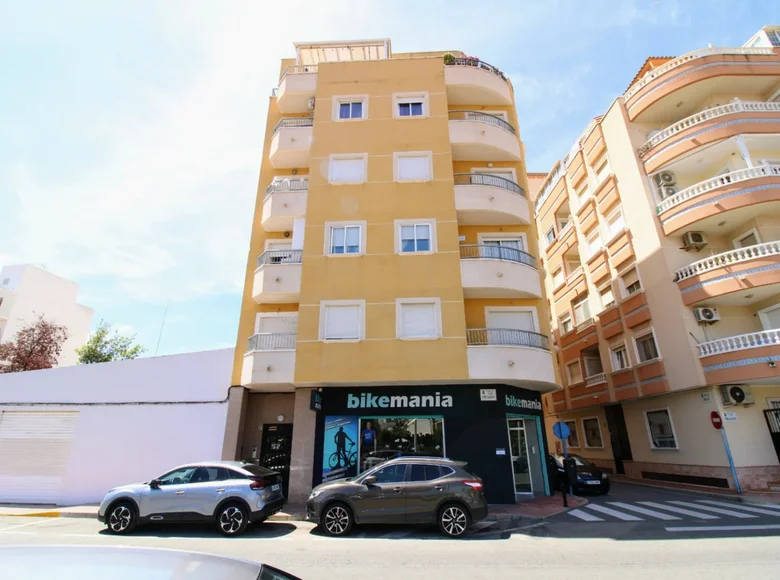 2 bedroom apartment 63 m² Torrevieja, Spain