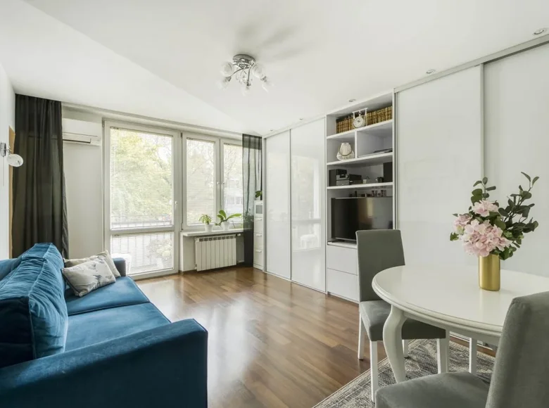 3 room apartment 46 m² Warsaw, Poland