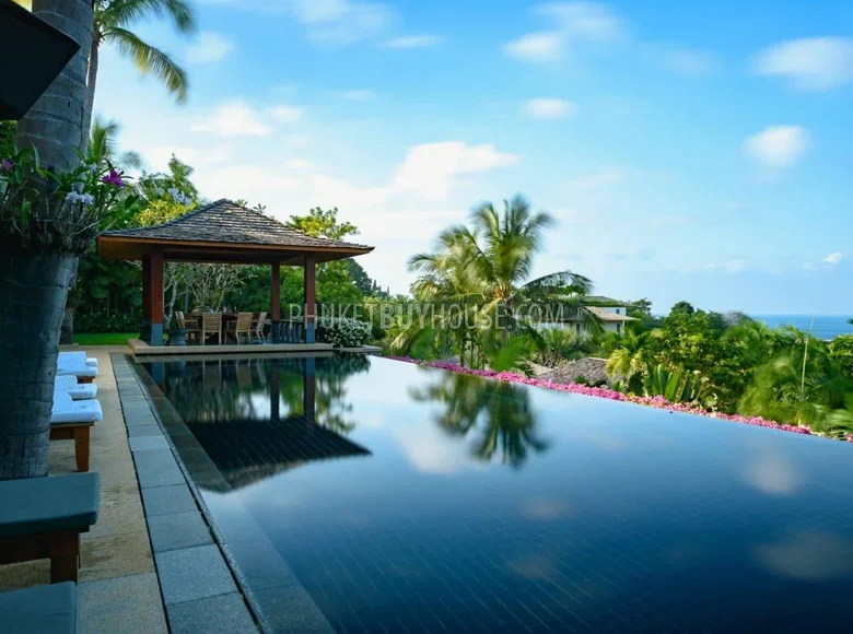 Villa de 6 chambres 1 768 m² Kamala, Thaïlande