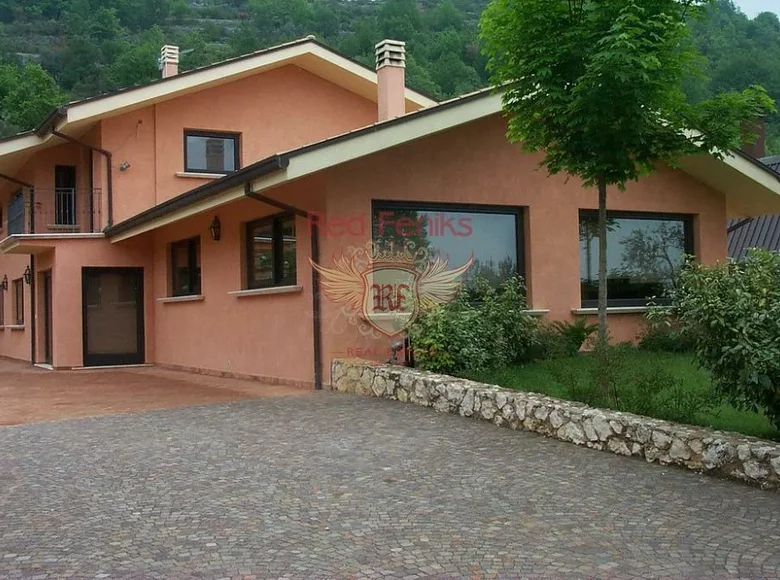 Hotel  in Pescosolido, Italy