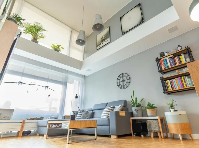 Mieszkanie 3 pokoi 88 m² Poznań, Polska