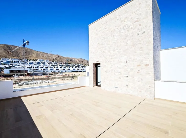 4 bedroom Villa 320 m² Finestrat, Spain