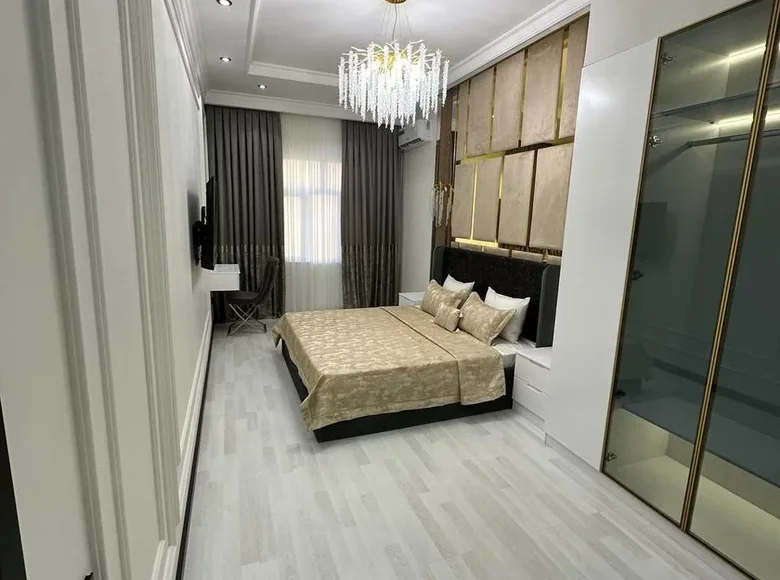 Kvartira 4 xonalar 130 m² Toshkentda