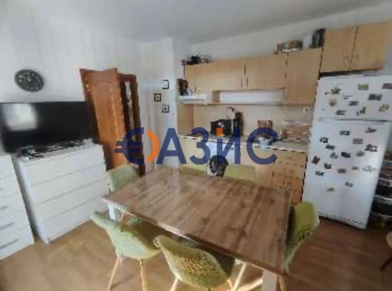 2 bedroom apartment 65 m² Nesebar, Bulgaria