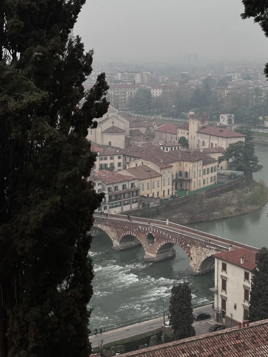 The famous bridge in Verona, Italy