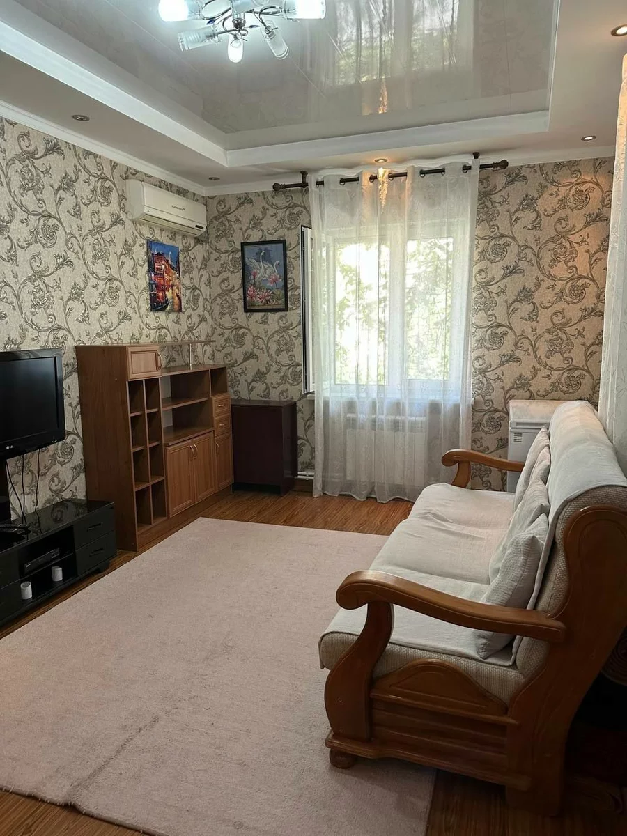 Долгосрочная аренда Квартира 3 комнаты, 80 м², 7 616 265 сум - Мирзо- Улугбекский район, Узбекистан