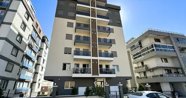 Apartamento 4 habitaciones en Cigli, Turquía