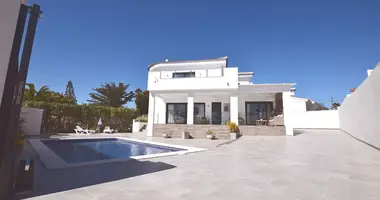 Villa in Urbanizacion Dona Pepa, Spanien