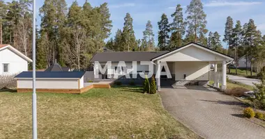 Дом 4 комнаты в Koljola, Финляндия