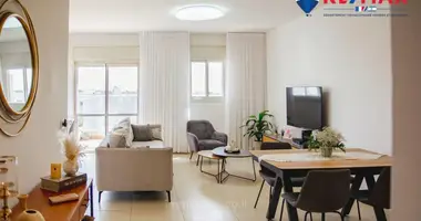 4 room apartment in Israel