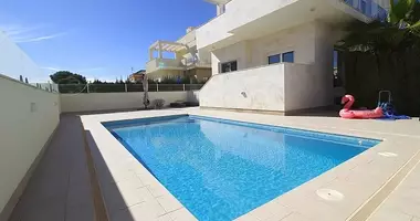 Villa  con Aire acondicionado, con Vistas al mar, con Terraza en Orihuela, España
