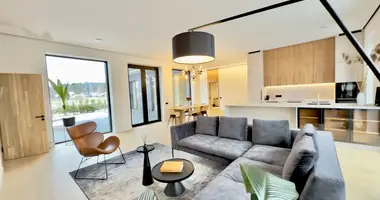 Villa 5 bedrooms in Dzilnuciems, Latvia