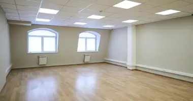 Oficina 90 m² en Minsk, Bielorrusia