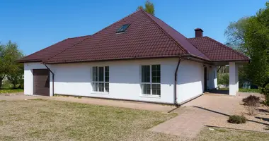 Cottage in Barauski selski Savet, Belarus