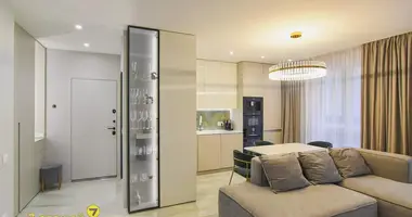 Wohnung 3 zimmer in Minsk, Belarus