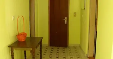 Haus 3 Schlafzimmer in Burtaisi, Montenegro