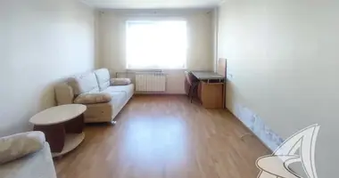 Квартира 3 комнаты в Мухавецкий сельский Совет, Беларусь