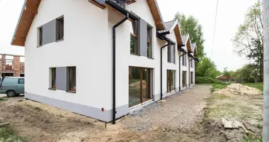 Casa 6 habitaciones en Raczna, Polonia