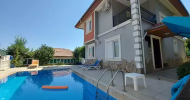 Villa 5 Zimmer mit Parkplatz, mit Meerblick, mit Schwimmbad in Alanya, Türkei
