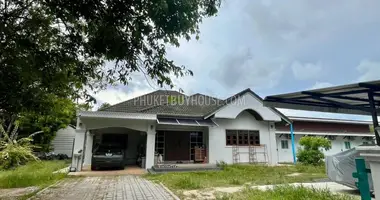 Propiedad comercial 116 m² en Thalang, Tailandia