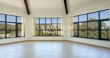 Maison 4 chambres dans Lythrodontas, Chypre