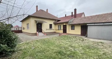 2 room house in Tolna, Hungary