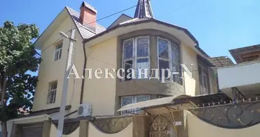 8 room house in Sievierodonetsk, Ukraine