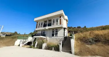 Casa 3 habitaciones en Kusadasi, Turquía