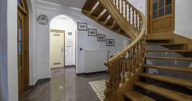 8 room house in Zagreb, Croatia