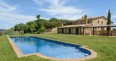 5 bedroom house in Castell-Platja d Aro, Spain