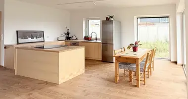 Maison dans Gruszczyn, Pologne