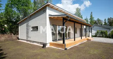 Dom 5 pokojów w Kirkkonummi, Finlandia
