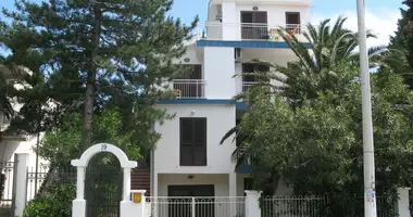 Casa 9 habitaciones en Sutomore, Montenegro