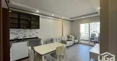 2 room apartment with parking, with swimming pool, with surveillance security system in Erdemli, Turkey