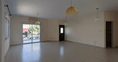 3 bedroom house in Mesa Geitonia, Cyprus