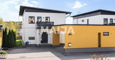 4 bedroom house in Helsinki sub-region, Finland